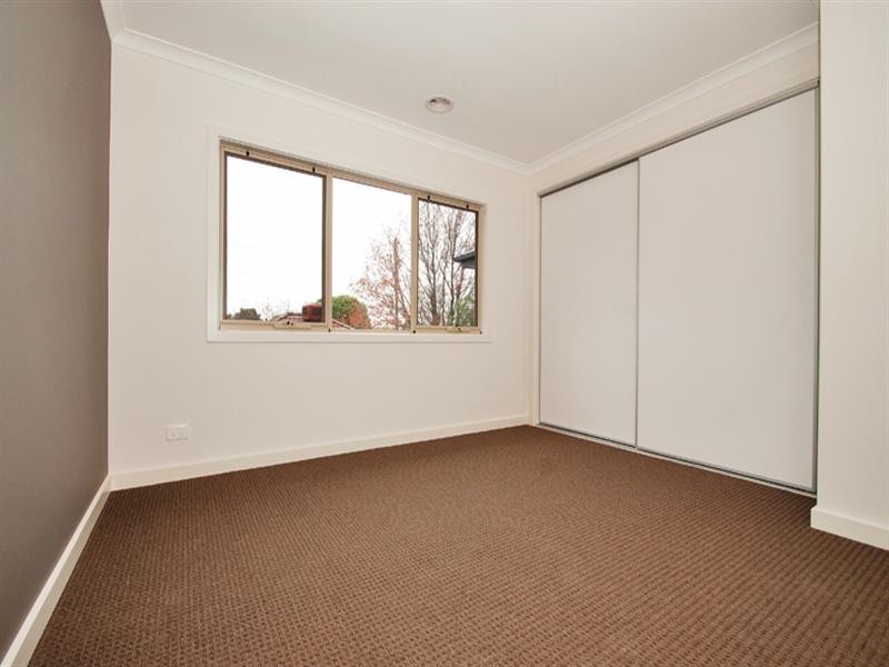 2/44 Barkly Street, Ringwood VIC 3134