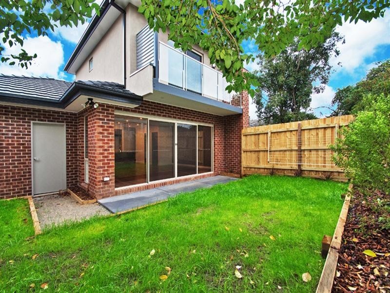 2/44 Barkly Street, Ringwood VIC 3134