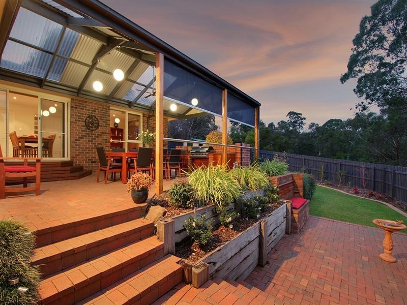 69 NARR MAEN Drive, Croydon Hills VIC 3136