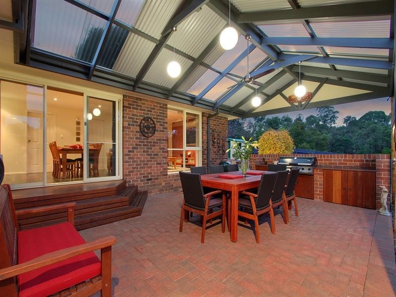 69 NARR MAEN Drive, Croydon Hills VIC 3136