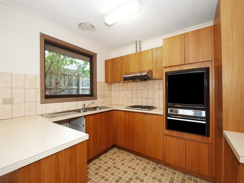 5/9 ROGER Street, Doncaster East VIC 3109