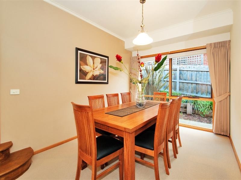 8 O’NEILL Way, Warranwood VIC 3134