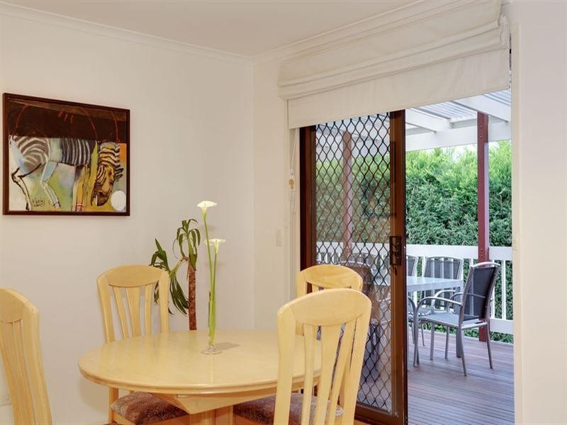 20 ROSEMARY Avenue, Croydon Hills VIC 3136