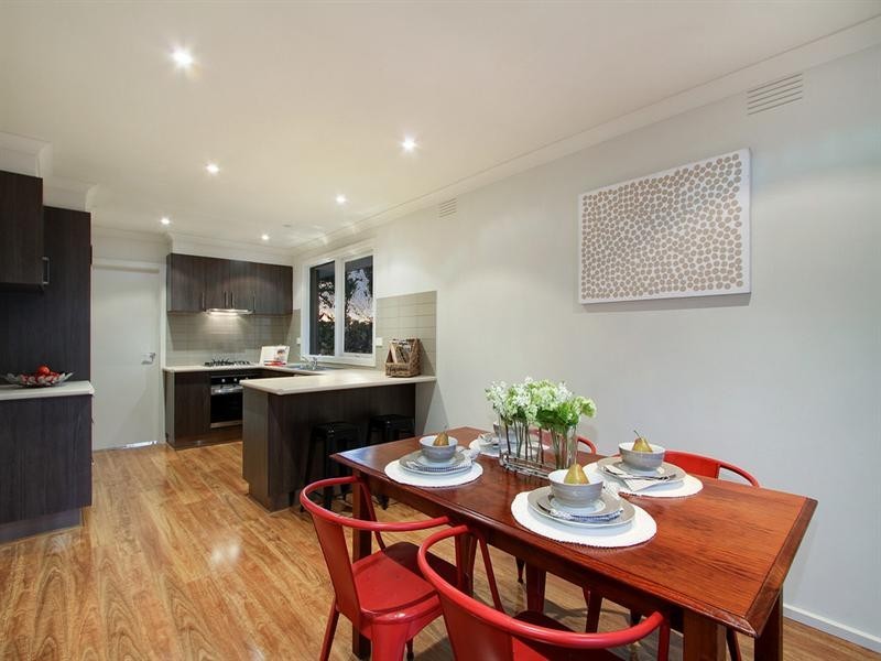 11 VALLEY HO, Chirnside Park VIC 3116