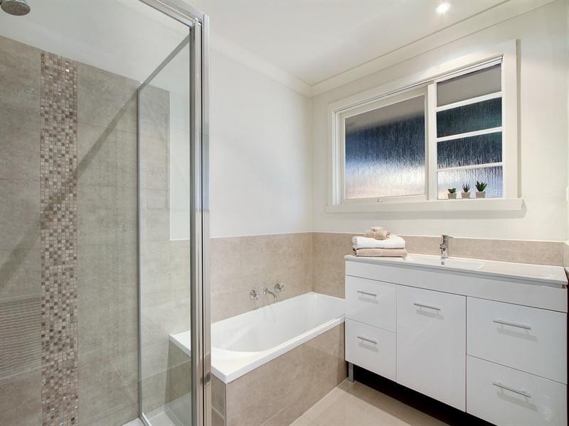 11 VALLEY HO, Chirnside Park VIC 3116