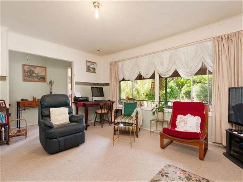 34 BALCOMBE Avenue, Mooroolbark VIC 3138