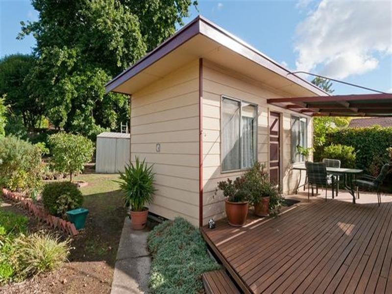 34 BALCOMBE Avenue, Mooroolbark VIC 3138