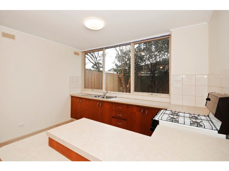 12/8-12 Landale Avenue, Croydon VIC 3136