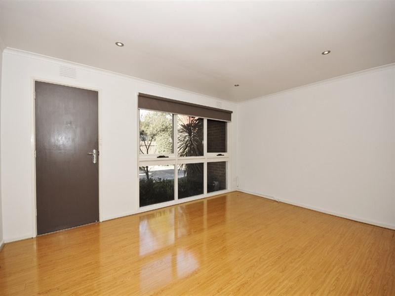 4/4 BARKLY Street, Ringwood VIC 3134