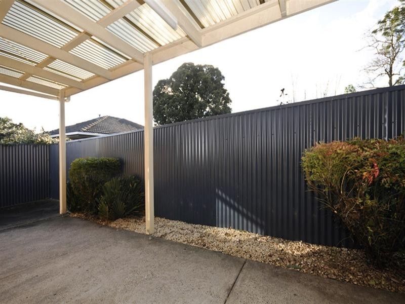 4/4 BARKLY Street, Ringwood VIC 3134