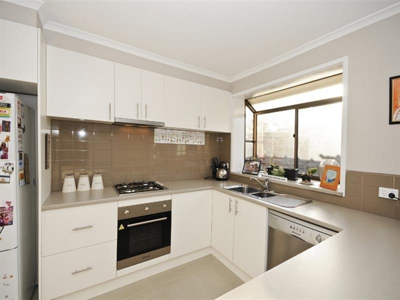 89 RACHELLE Drive, Wantirna VIC 3152