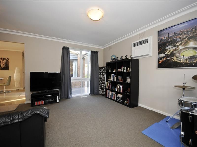 89 RACHELLE Drive, Wantirna VIC 3152