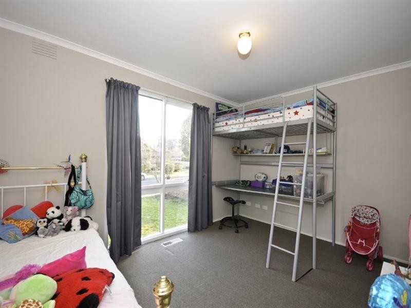 89 RACHELLE Drive, Wantirna VIC 3152