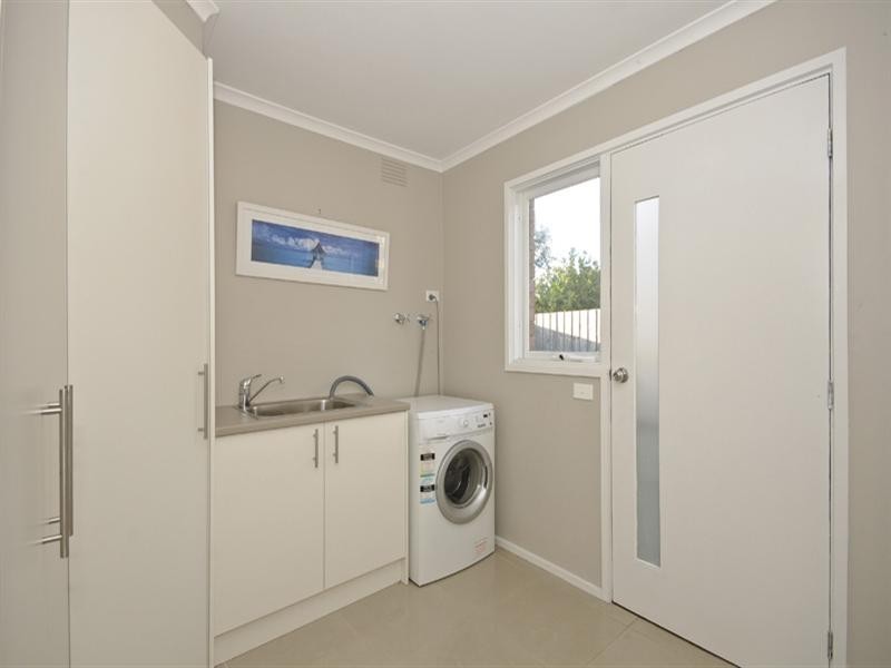 89 RACHELLE Drive, Wantirna VIC 3152