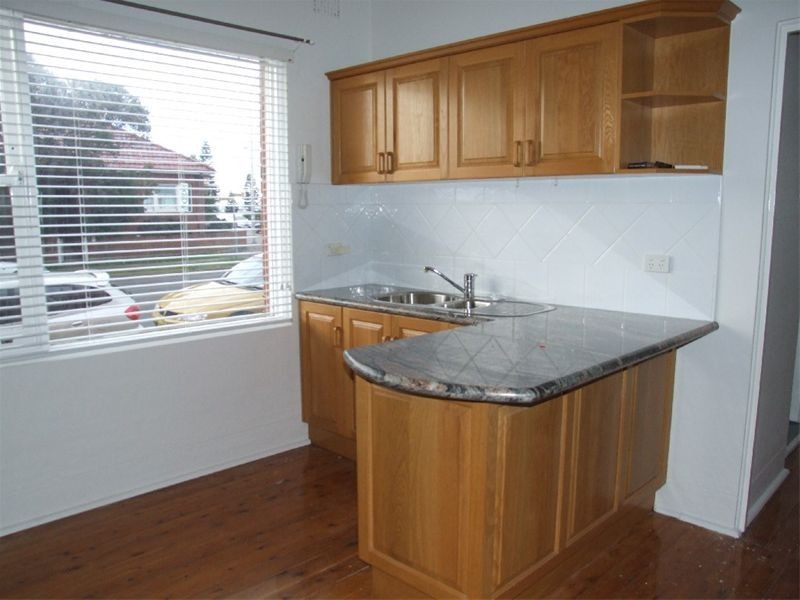 Brighton-le-sands NSW 2216