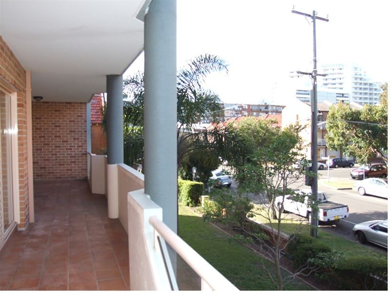 2/5-9 Trafalgar Street, Brighton-le-sands NSW 2216