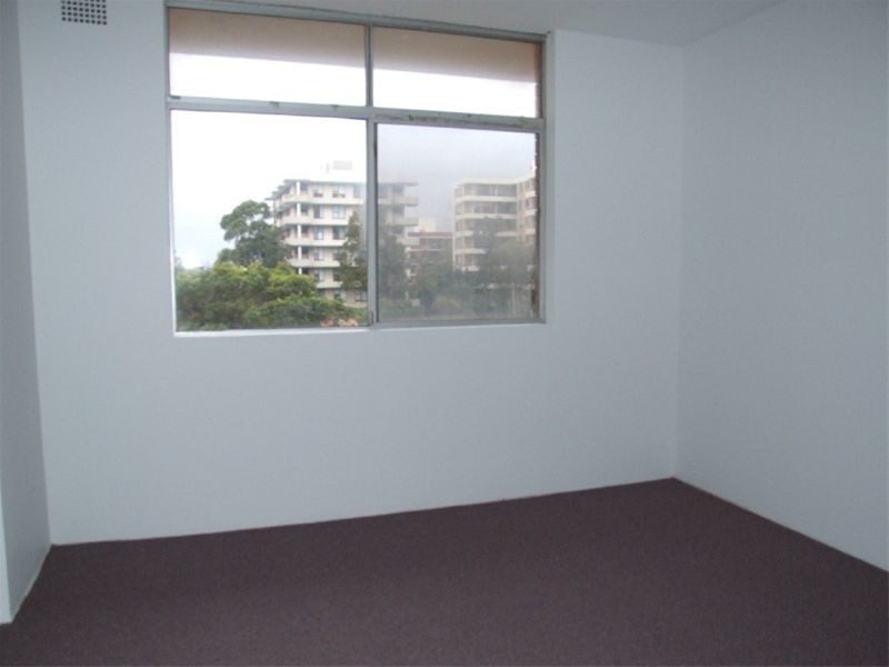 Brighton-le-sands NSW 2216