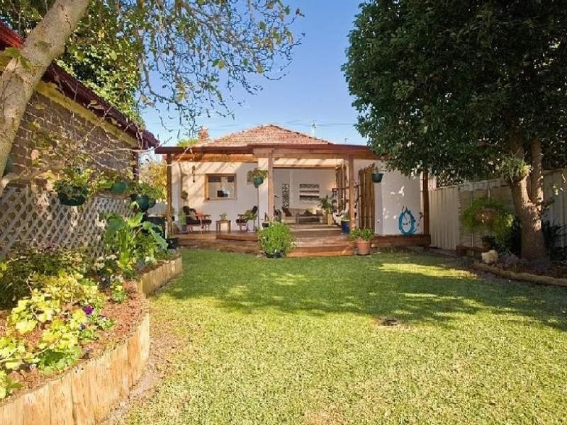 Brighton-le-sands NSW 2216