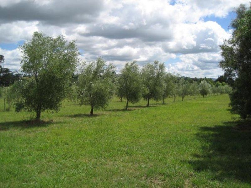 Boolaroo Illawarra Highway, Sutton Forest NSW 2577