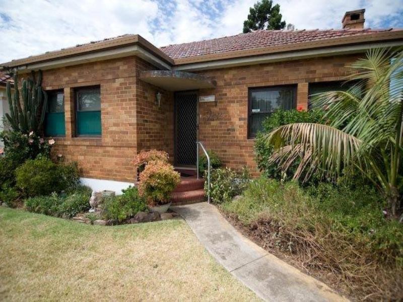 3 McIntyre Avenue, Brighton-le-sands NSW 2216