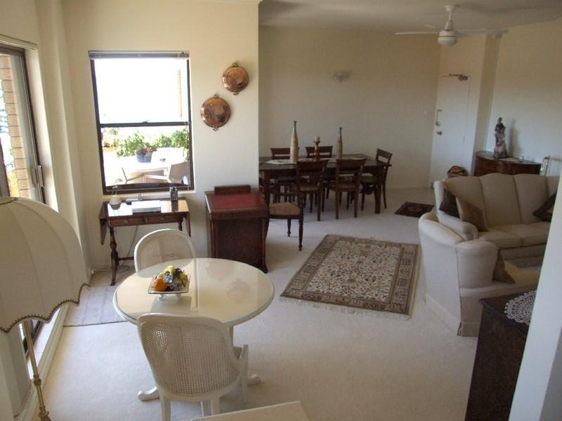 8/123 The Grand Parade, Brighton-le-sands NSW 2216