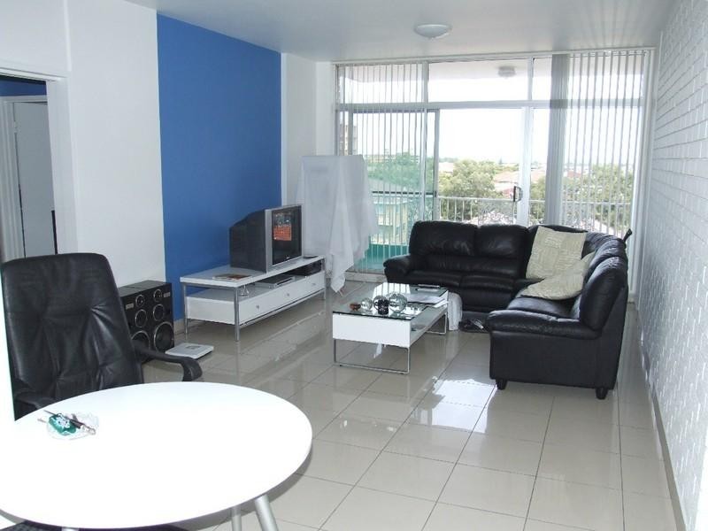 Brighton-le-sands NSW 2216