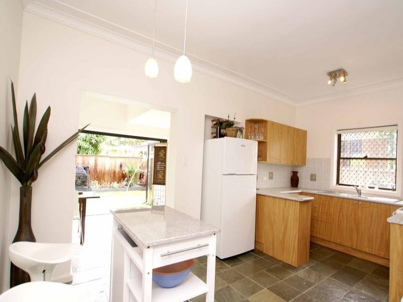 18 Moate Avenue, Brighton-le-sands NSW 2216