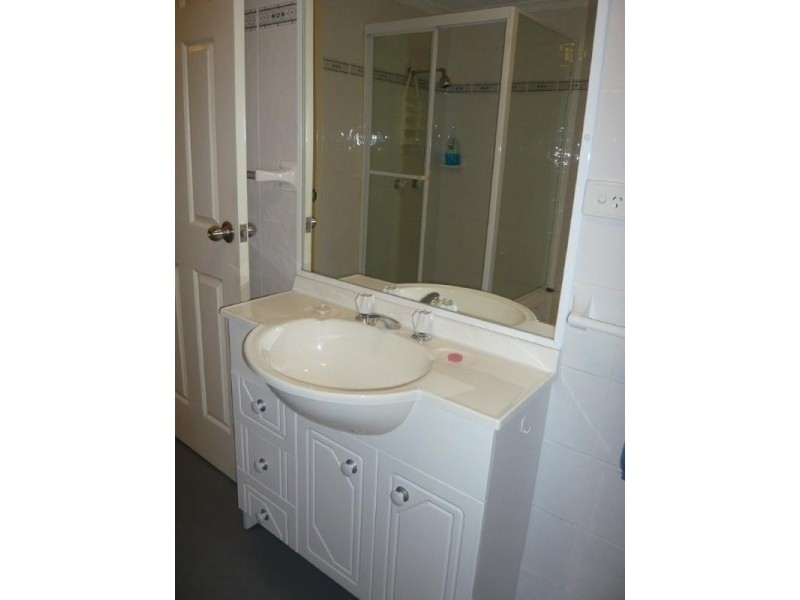 Brighton-le-sands NSW 2216