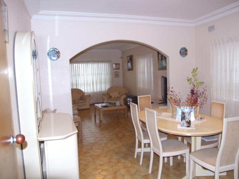 1 Roslyn Avenue, Brighton-le-sands NSW 2216