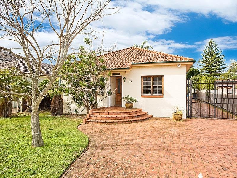 17 Norman Avenue, Dolls Point NSW 2219