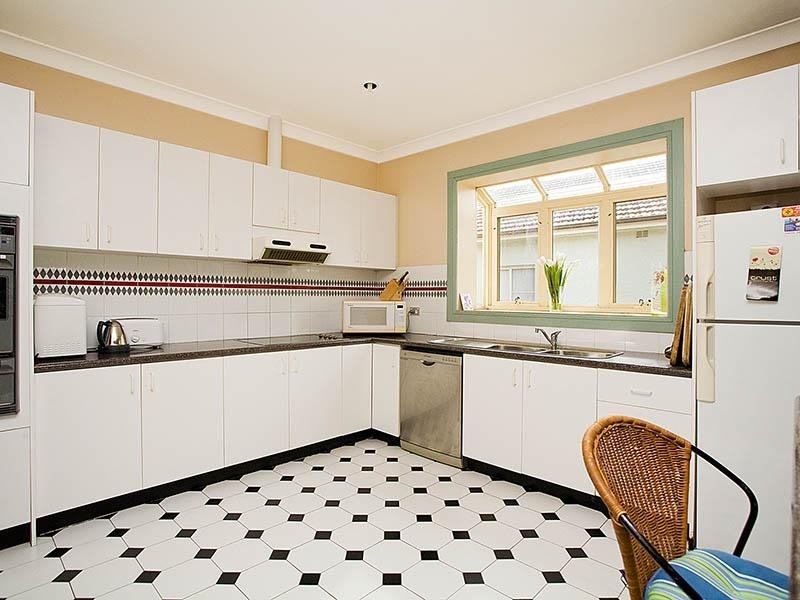 17 Norman Avenue, Dolls Point NSW 2219