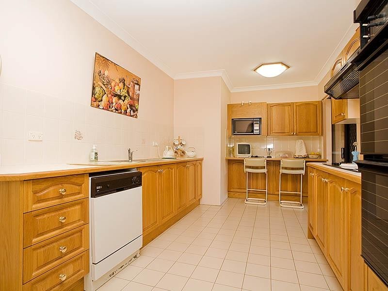 2/9 Gannon Avenue, Dolls Point NSW 2219