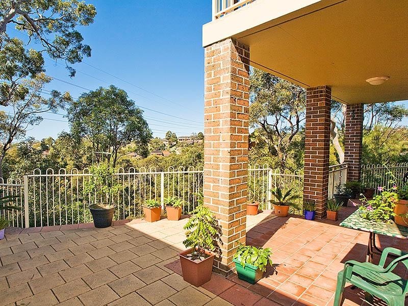 4/2A Charlotte Place, Illawong NSW 2234
