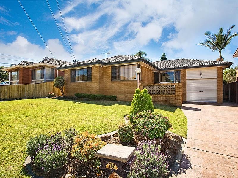 15 Orana Place, Greenacre NSW 2190