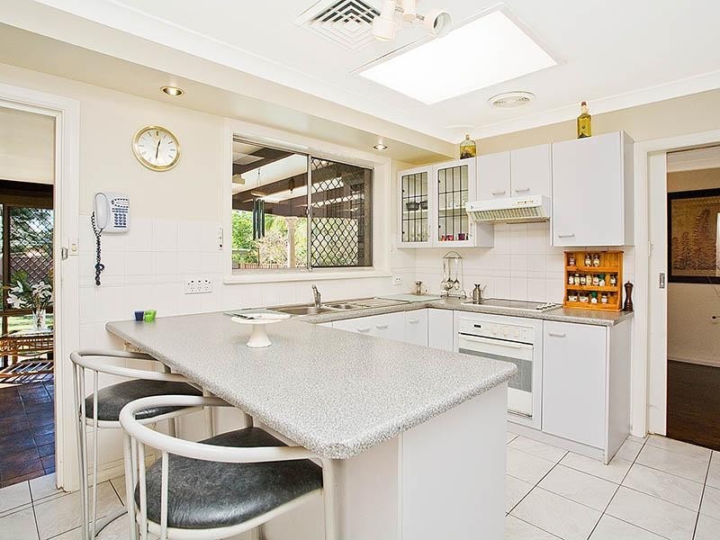 15 Orana Place, Greenacre NSW 2190