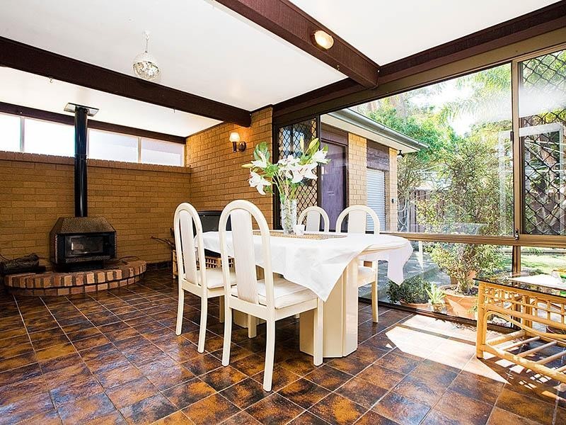 15 Orana Place, Greenacre NSW 2190