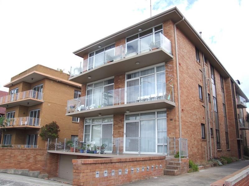 4/98 The Grand Parade, Brighton-le-sands NSW 2216