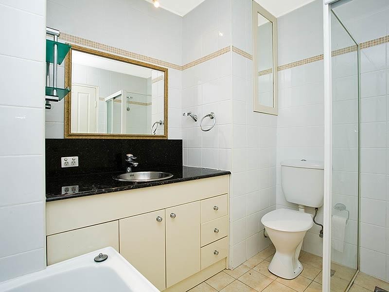 Brighton-le-sands NSW 2216