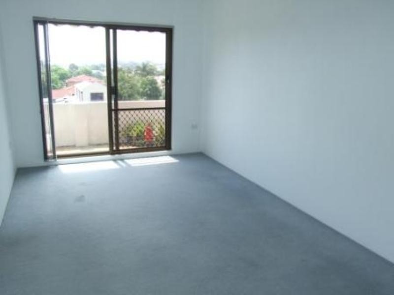 Brighton-le-sands NSW 2216