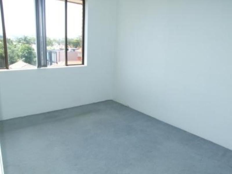 Brighton-le-sands NSW 2216