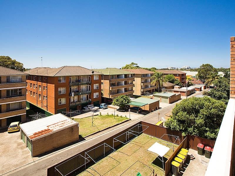 26/16A French Street, Kogarah NSW 2217