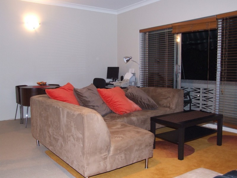 6-8 Queens Road, Brighton-le-sands NSW 2216