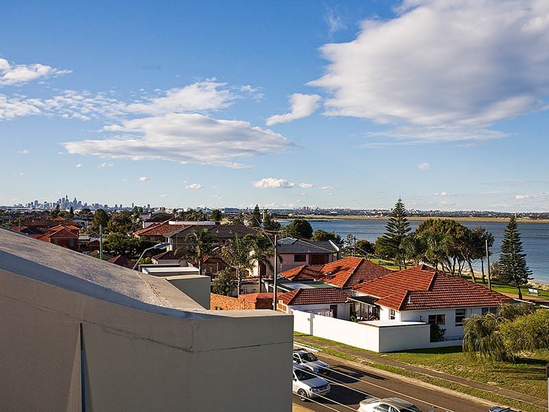 Brighton-le-sands NSW 2216