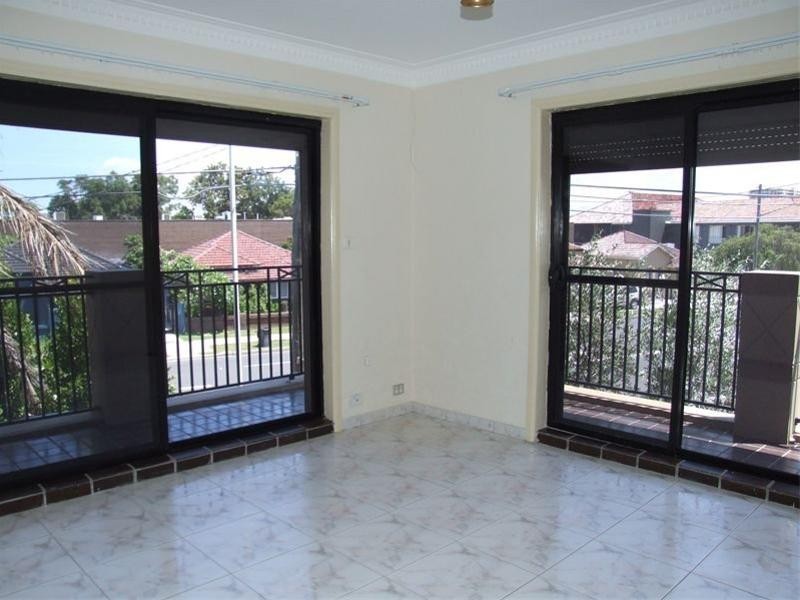 Brighton-le-sands NSW 2216