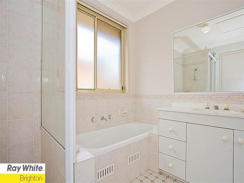 12/130 Glenfield Road, Casula NSW 2170