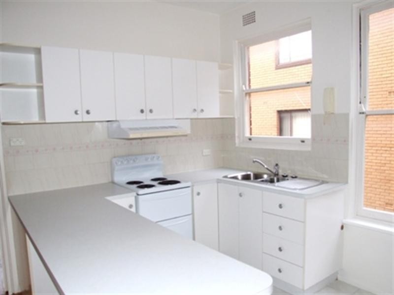 9/5 Queens Road, Brighton-le-sands NSW 2216