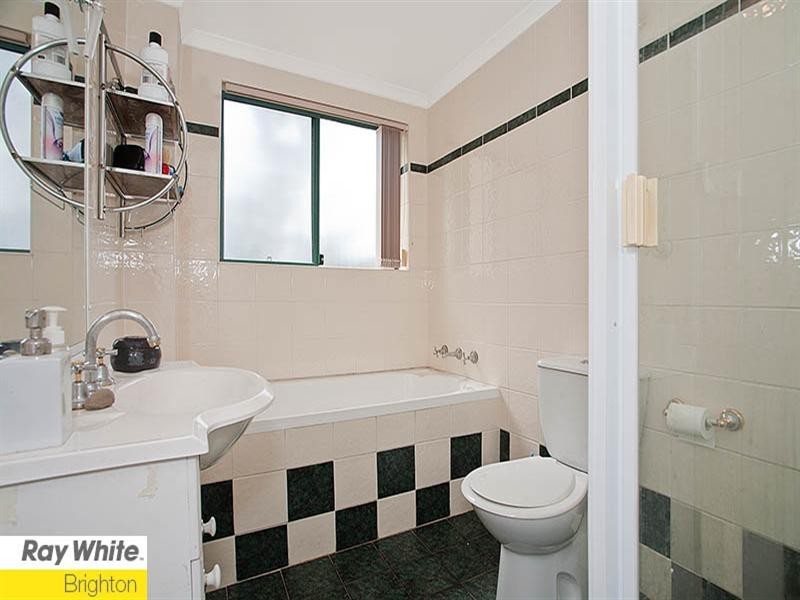24/40-44 Chertsey Avenue, Bankstown NSW 2200