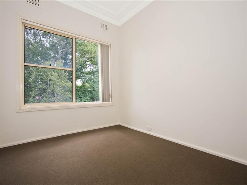 7 Manins Avenue, Kingsgrove NSW 2208