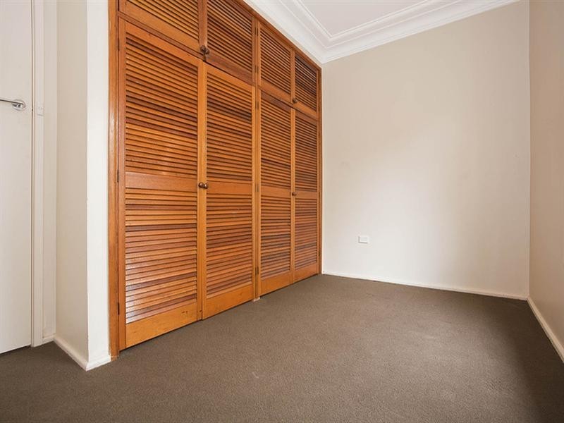 7 Manins Avenue, Kingsgrove NSW 2208