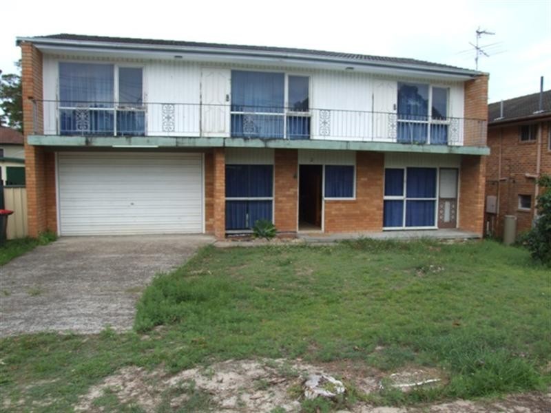 2 Lionel Avenue, Shoal Bay NSW 2315